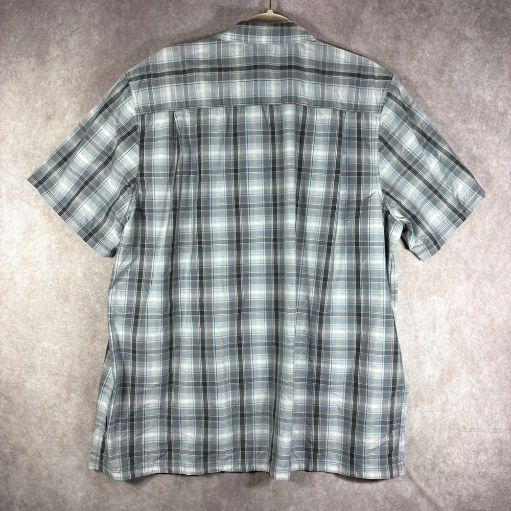 The North Face Shirt Mens XL Gray Plaid Short Sleeve Button Up Hiking Utility